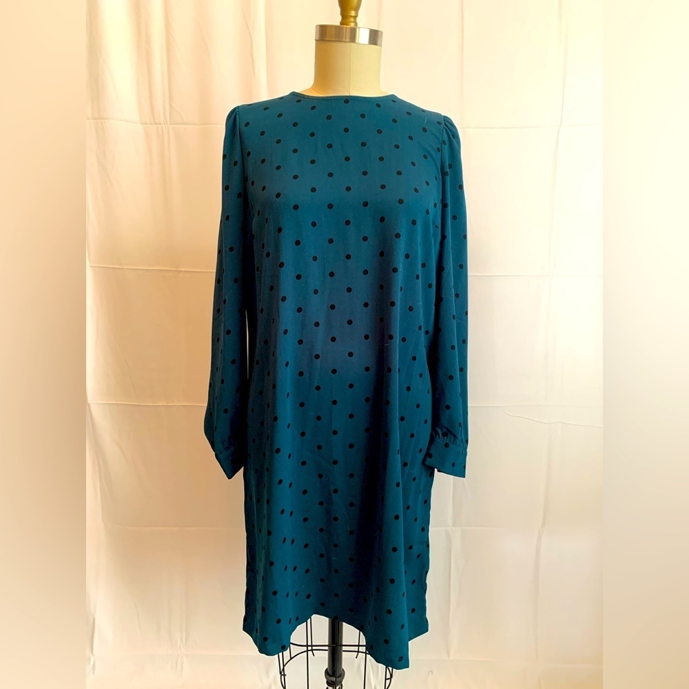 Nwt Old Navy Teal Polka-Dot Puff Sleeve Shift Knee
Length Dress size Large Tall